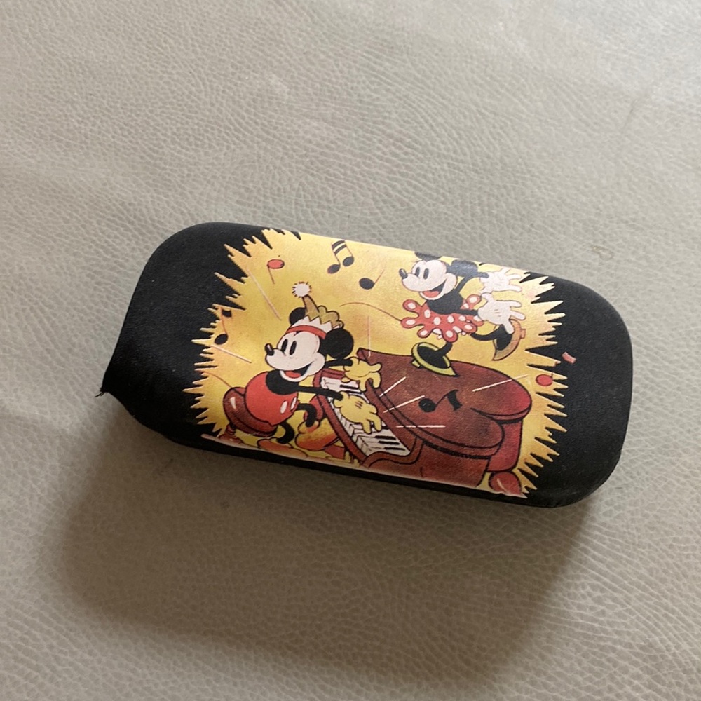 Vintage Disney Glasses Case